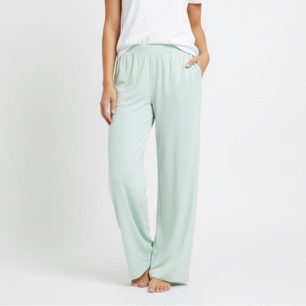 NWT Charter Club Pajama Pants With Side Pockets Size Medium
